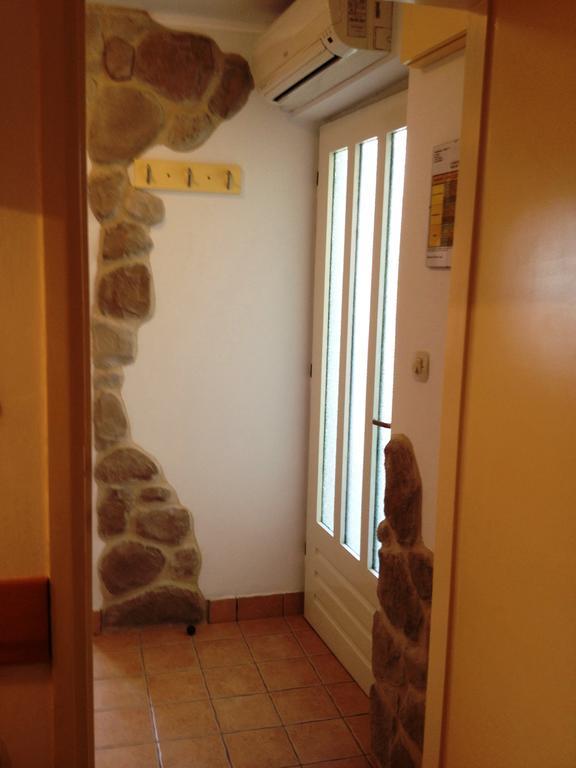 Apartments Ana+3 Шибеник Номер фото