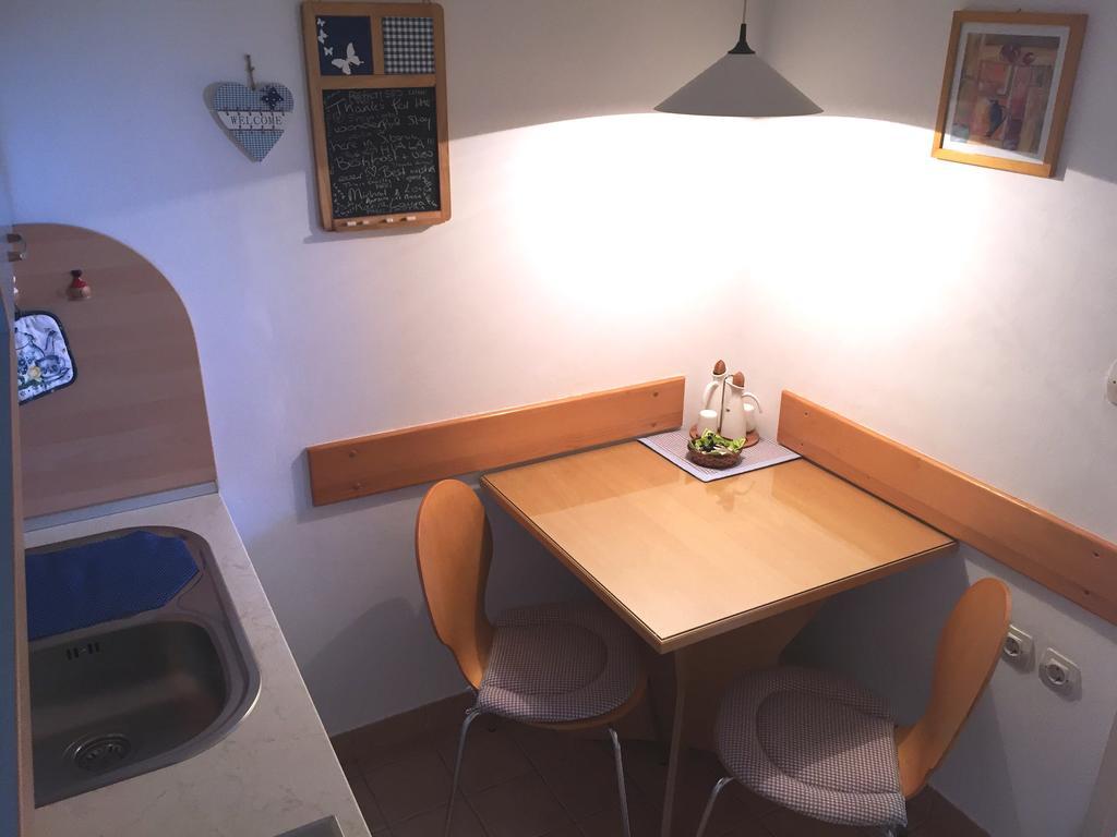 Apartments Ana+3 Шибеник Номер фото