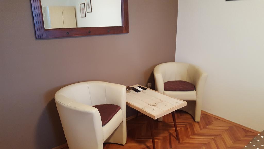 Apartments Ana+3 Шибеник Экстерьер фото